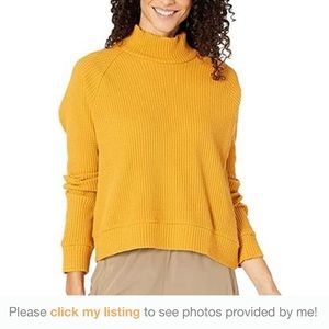 The North Face Chabot Mock Neck Waffle Knit Long Sleeve Yellow